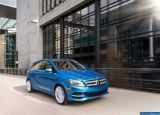 mercedes-benz_2015-b-class_electric_drive_1600x1200_008.jpg