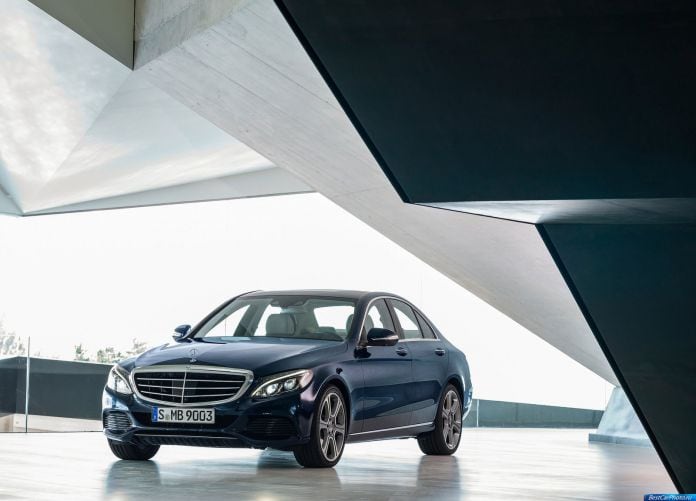 2015 Mercedes-Benz C-Class - фотография 11 из 57