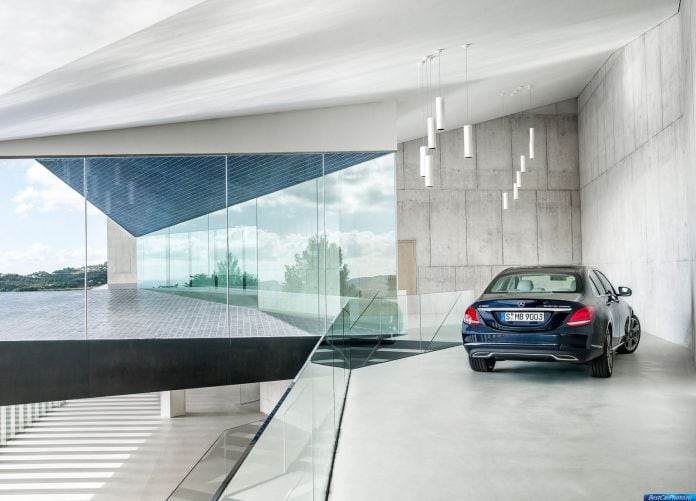2015 Mercedes-Benz C-Class - фотография 21 из 57 2015 Mercedes-Benz C-Class - фотография 21 из 57
