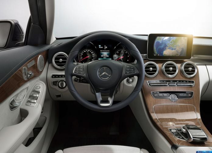 2015 Mercedes-Benz C-Class - фотография 36 из 57