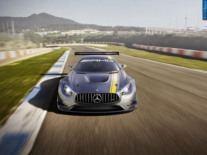 2015 Mercedes-Benz AMG GT3 - фотография 3 из 4 2015 Mercedes-Benz AMG GT3 - фотография 3 из 4