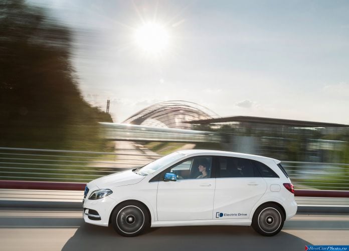2015 Mercedes-Benz B-Class - фотография 16 из 45 2015 Mercedes-Benz B-Class - фотография 16 из 45