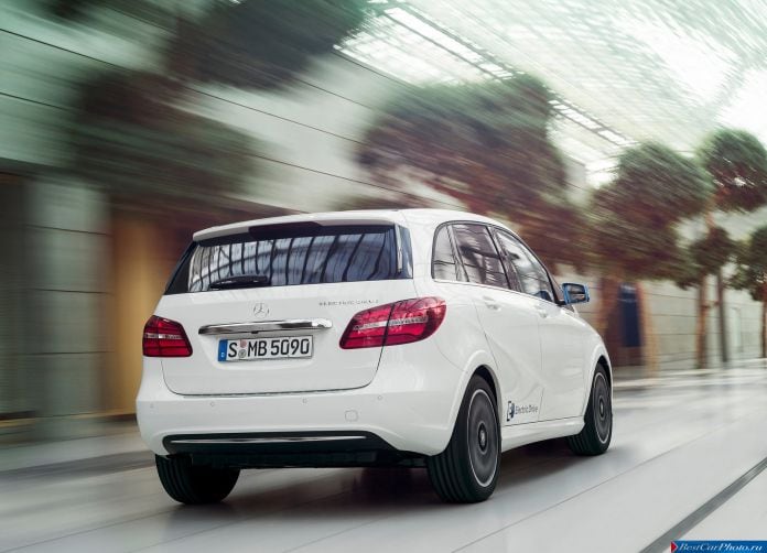 2015 Mercedes-Benz B-Class - фотография 19 из 45 2015 Mercedes-Benz B-Class - фотография 19 из 45