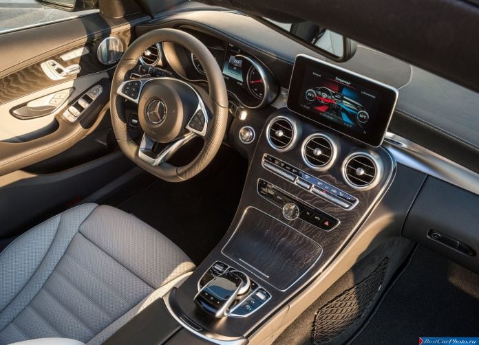 2015 Mercedes-Benz C-Class Estate - фотография 14 из 67 2015 Mercedes-Benz C-Class Estate - фотография 14 из 67