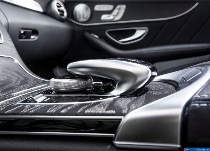 2015 Mercedes-Benz C-Class US-Version - фотография 97 из 141 2015 Mercedes-Benz C-Class US-Version - фотография 97 из 141