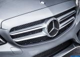 mercedes-benz_2015_c-class_us-version_126.jpg