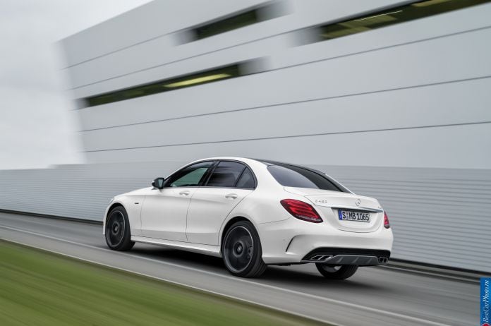2015 Mercedes-Benz C450 AMG 4Matic - фотография 7 из 31