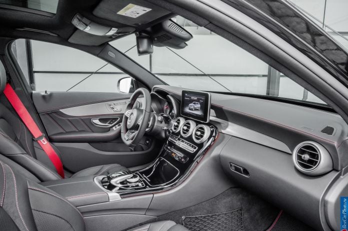 2015 Mercedes-Benz C450 AMG 4Matic - фотография 20 из 31