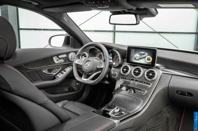2015 Mercedes-Benz C450 AMG 4Matic Estate - фотография 16 из 27