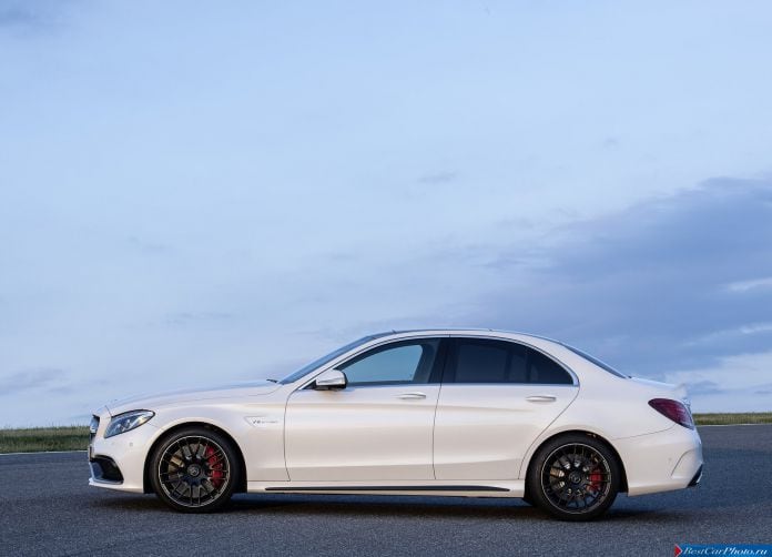 2015 Mercedes-Benz C63 AMG - фотография 7 из 17 2015 Mercedes-Benz C63 AMG - фотография 7 из 17