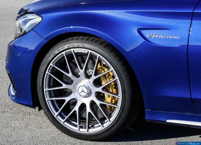 2015 Mercedes-Benz C63 AMG Estate - фотография 21 из 24 2015 Mercedes-Benz C63 AMG Estate - фотография 21 из 24