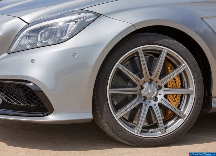 2015 Mercedes-Benz CLS63 AMG Sooting Brake - фотография 43 из 50 2015 Mercedes-Benz CLS63 AMG Sooting Brake - фотография 43 из 50