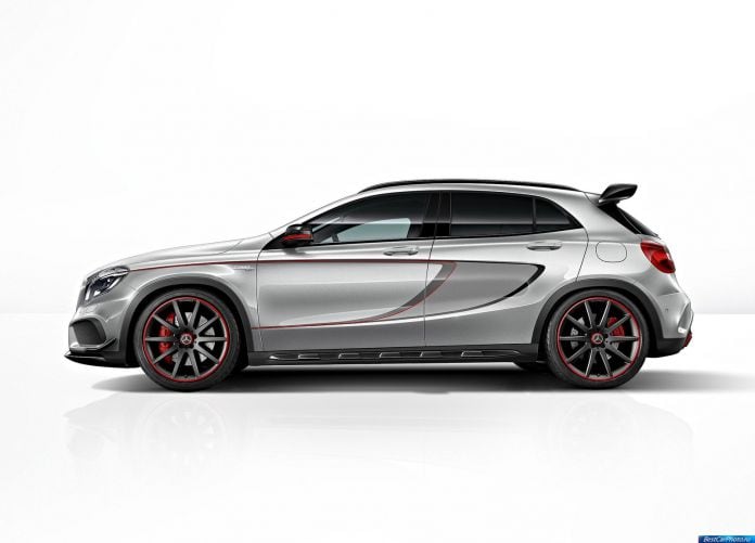 2015 Mercedes-Benz GLA 45 AMG - фотография 25 из 35 2015 Mercedes-Benz GLA 45 AMG - фотография 25 из 35