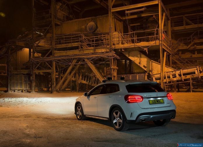 2015 Mercedes-Benz GLA UK Version - фотография 91 из 143