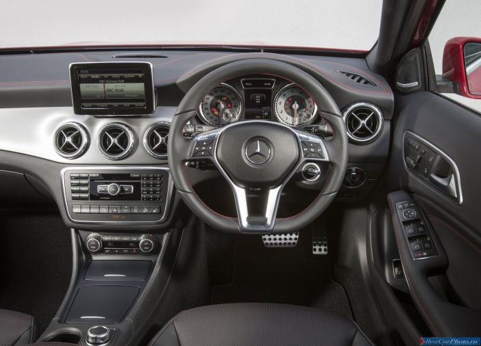 2015 Mercedes-Benz GLA UK Version - фотография 106 из 143 2015 Mercedes-Benz GLA UK Version - фотография 106 из 143