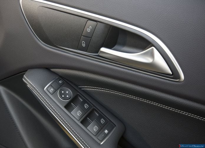 2015 Mercedes-Benz GLA UK Version - фотография 119 из 143 2015 Mercedes-Benz GLA UK Version - фотография 119 из 143