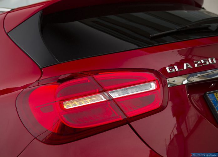 2015 Mercedes-Benz GLA UK Version - фотография 130 из 143 2015 Mercedes-Benz GLA UK Version - фотография 130 из 143