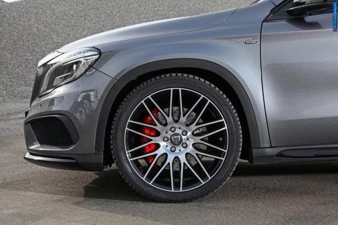 2015 Mercedes-Benz GLA45 AMG Vath - фотография 16 из 18 2015 Mercedes-Benz GLA45 AMG Vath - фотография 16 из 18