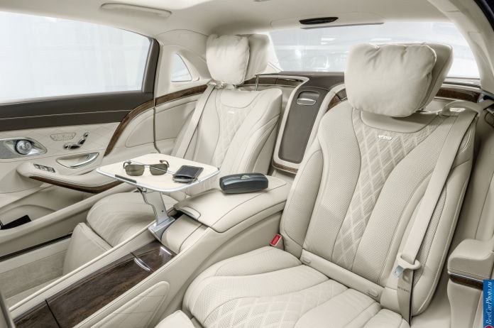 2015 Mercedes-Benz S-Class Maybach - фотография 34 из 49