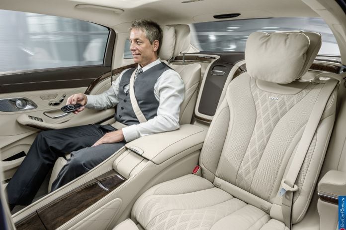 2015 Mercedes-Benz S-Class Maybach - фотография 37 из 49