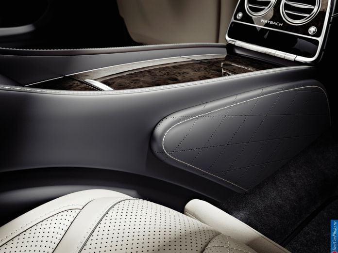 2015 Mercedes-Benz S-Class Maybach - фотография 46 из 49 2015 Mercedes-Benz S-Class Maybach - фотография 46 из 49