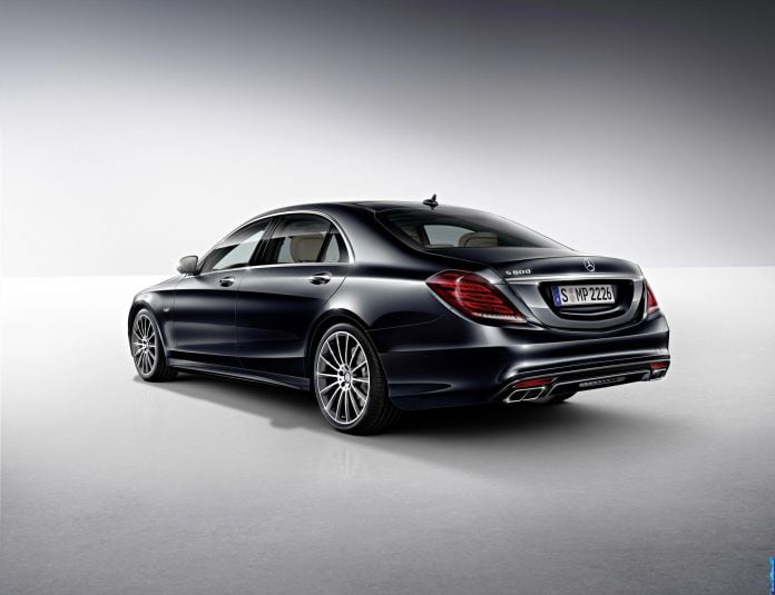 2015 Mercedes-Benz S600 - фотография 2 из 10 2015 Mercedes-Benz S600 - фотография 2 из 10