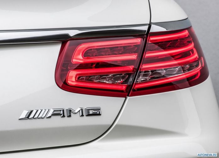2015 Mercedes-Benz S63 AMG Coupe - фотография 60 из 83 2015 Mercedes-Benz S63 AMG Coupe - фотография 60 из 83