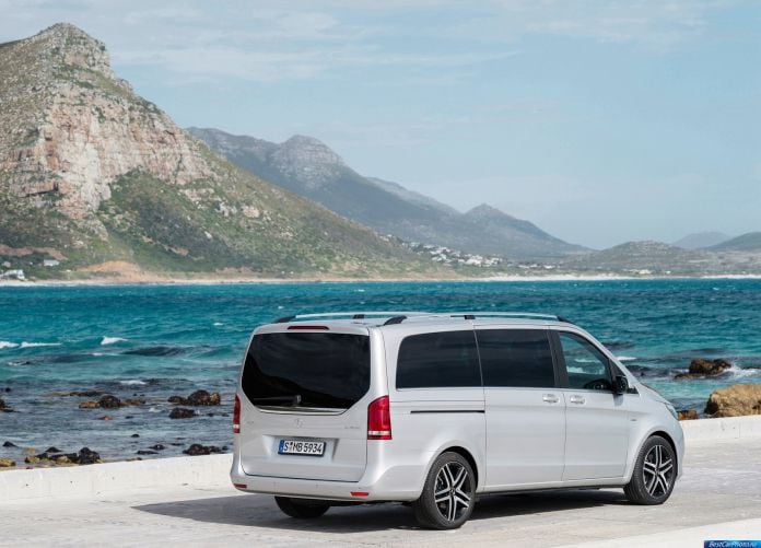 2014 Mercedes-Benz V-Class - фотография 18 из 43