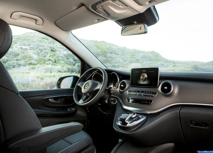 2014 Mercedes-Benz V-Class - фотография 30 из 43 2014 Mercedes-Benz V-Class - фотография 30 из 43