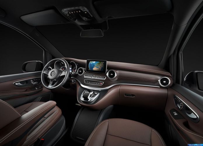 2014 Mercedes-Benz V-Class - фотография 32 из 43 2014 Mercedes-Benz V-Class - фотография 32 из 43