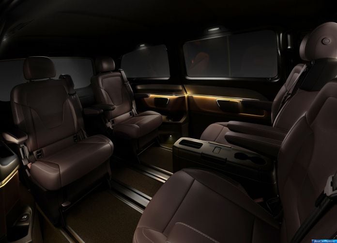 2014 Mercedes-Benz V-Class - фотография 36 из 43 2014 Mercedes-Benz V-Class - фотография 36 из 43