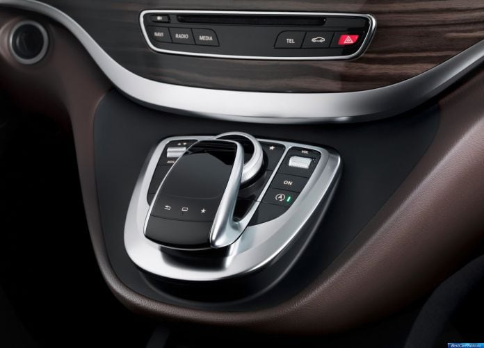 2014 Mercedes-Benz V-Class - фотография 42 из 43 2014 Mercedes-Benz V-Class - фотография 42 из 43