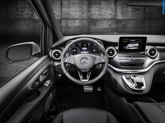 2015 Mercedes-Benz V-Class AMG Line - фотография 7 из 11 2015 Mercedes-Benz V-Class AMG Line - фотография 7 из 11