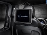 mercedes-benz_2015_v-class_amg_line_009.jpg