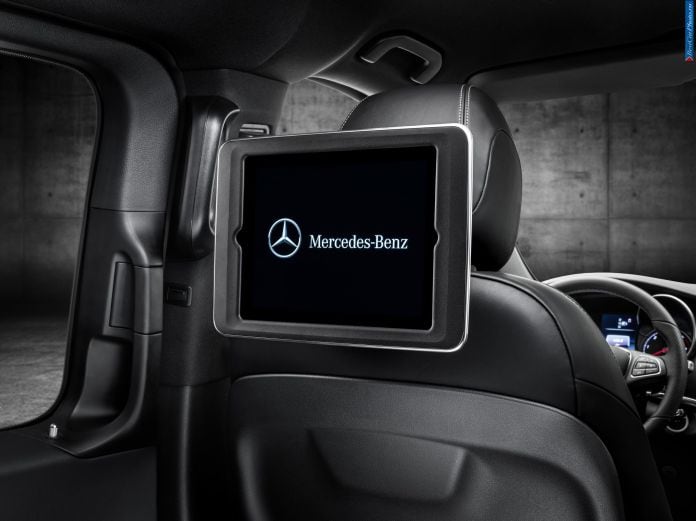 2015 Mercedes-Benz V-Class AMG Line - фотография 9 из 11 2015 Mercedes-Benz V-Class AMG Line - фотография 9 из 11