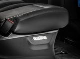 mercedes-benz_2015_v-class_amg_line_011.jpg