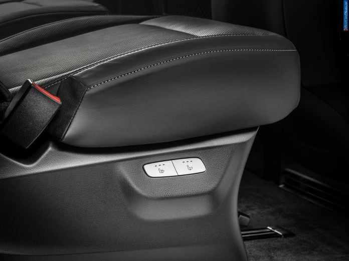 2015 Mercedes-Benz V-Class AMG Line - фотография 11 из 11