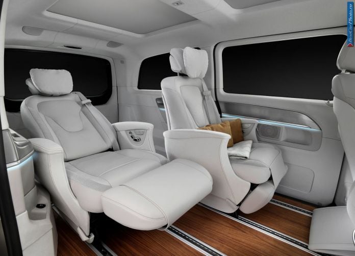 2015 Mercedes-Benz Vision E Concept - фотография 11 из 13