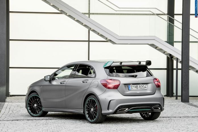 2016 Mercedes-Benz A-class - фотография 6 из 42