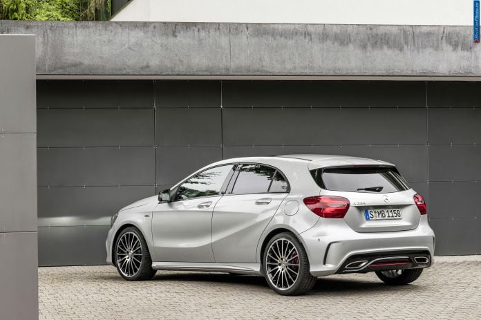 2016 Mercedes-Benz A-class - фотография 10 из 42 2016 Mercedes-Benz A-class - фотография 10 из 42