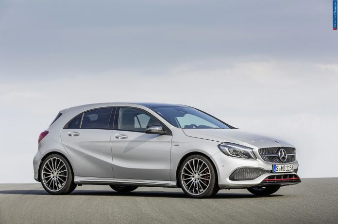 2016 Mercedes-Benz A-class - фотография 15 из 42 2016 Mercedes-Benz A-class - фотография 15 из 42