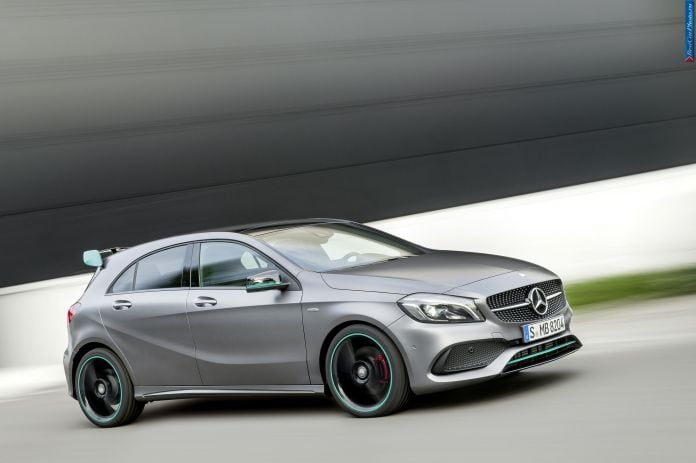 2016 Mercedes-Benz A-class - фотография 22 из 42 2016 Mercedes-Benz A-class - фотография 22 из 42