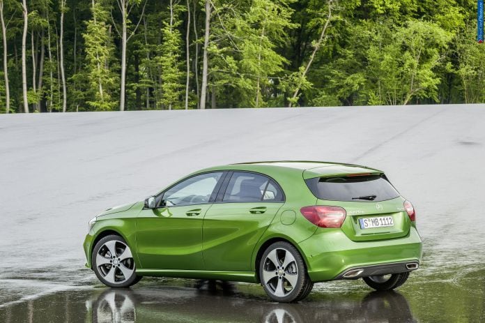 2016 Mercedes-Benz A-class - фотография 32 из 42 2016 Mercedes-Benz A-class - фотография 32 из 42
