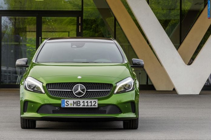 2016 Mercedes-Benz A-class - фотография 35 из 42 2016 Mercedes-Benz A-class - фотография 35 из 42
