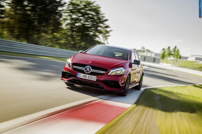 2016 Mercedes-Benz A45 AMG - фотография 6 из 15 2016 Mercedes-Benz A45 AMG - фотография 6 из 15