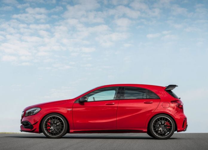 2016 Mercedes-Benz A45 AMG 4matic - фотография 10 из 55 2016 Mercedes-Benz A45 AMG 4matic - фотография 10 из 55