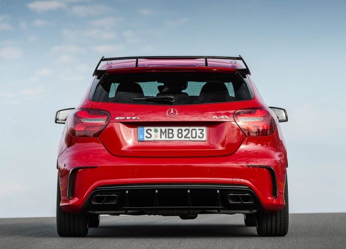 2016 Mercedes-Benz A45 AMG 4matic - фотография 20 из 55 2016 Mercedes-Benz A45 AMG 4matic - фотография 20 из 55
