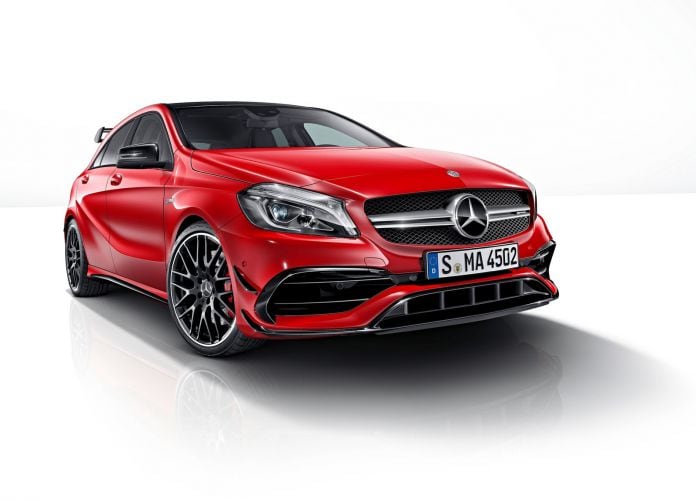 2016 Mercedes-Benz A45 AMG 4matic - фотография 21 из 55 2016 Mercedes-Benz A45 AMG 4matic - фотография 21 из 55