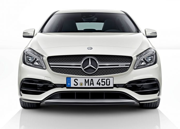 2016 Mercedes-Benz A45 AMG 4matic - фотография 31 из 55 2016 Mercedes-Benz A45 AMG 4matic - фотография 31 из 55