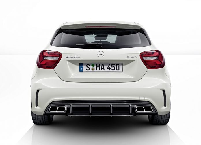 2016 Mercedes-Benz A45 AMG 4matic - фотография 34 из 55 2016 Mercedes-Benz A45 AMG 4matic - фотография 34 из 55